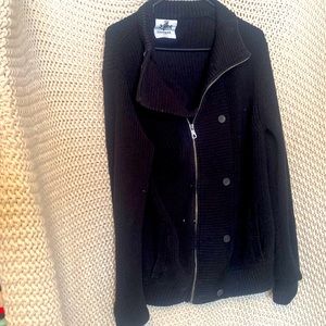 Men’s Express cardigan in a large